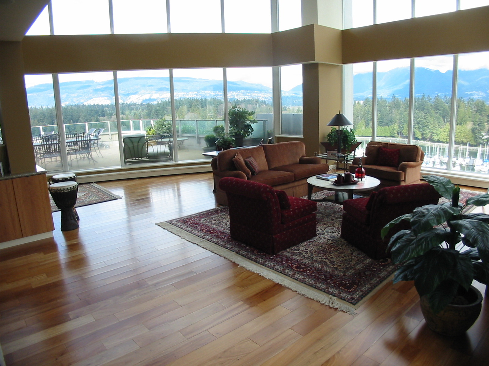 # PH1 1777 BAYSHORE Drive photo 21