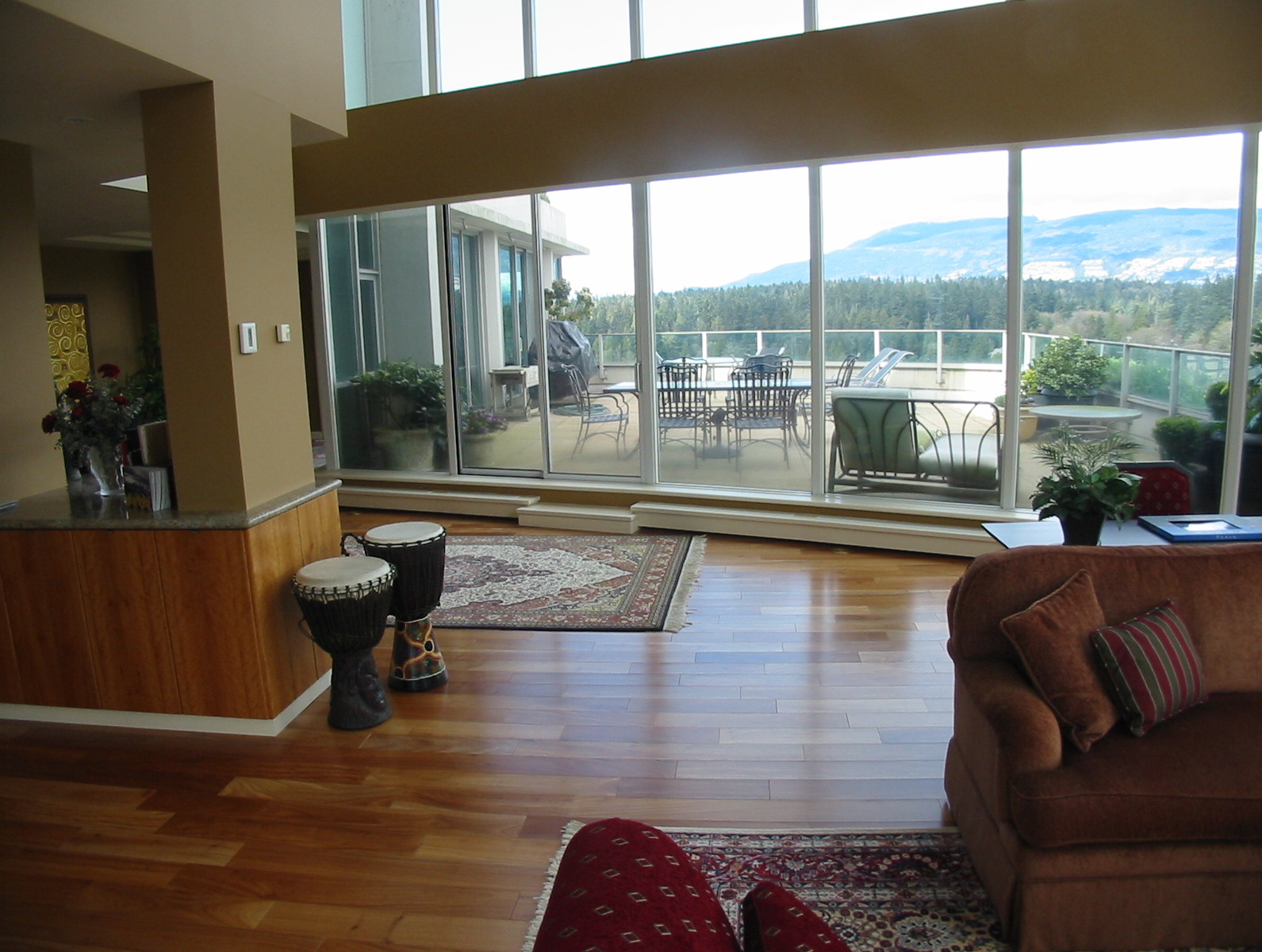 # PH1 1777 BAYSHORE Drive photo 22