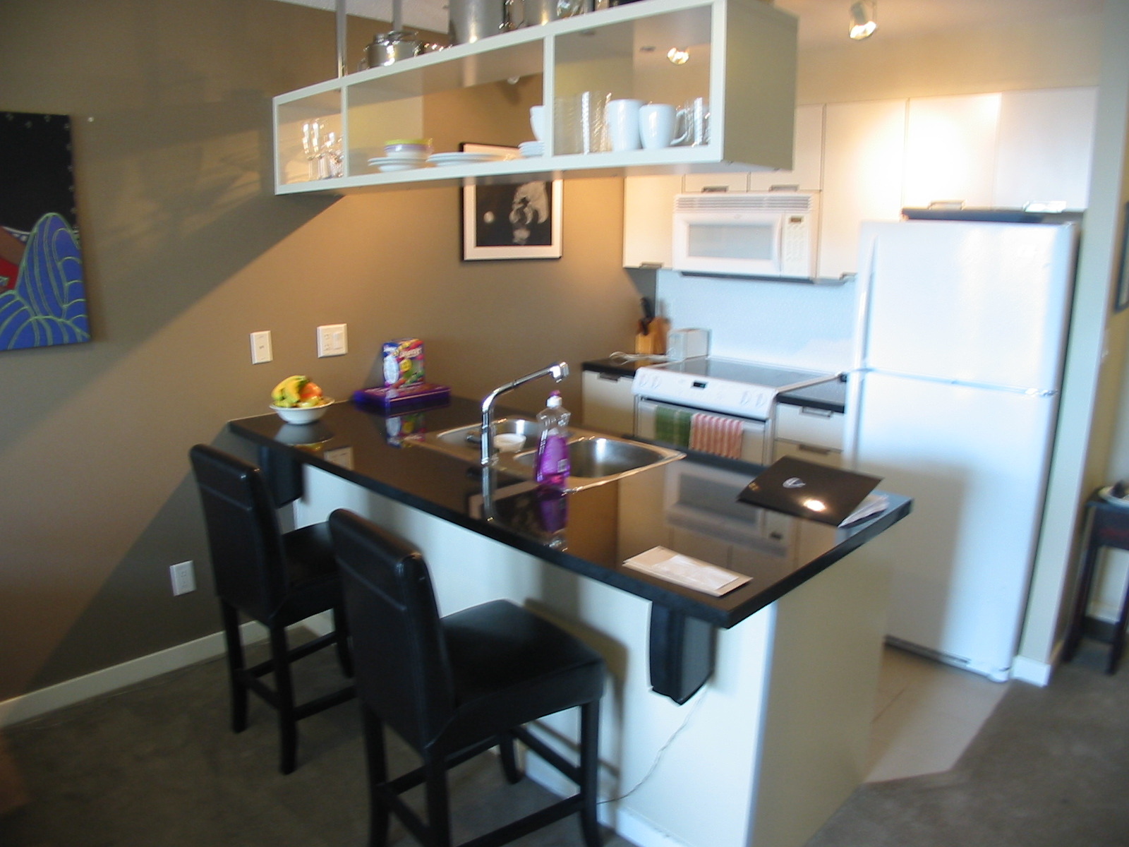 # 1607 1082 SEYMOUR ST photo 3