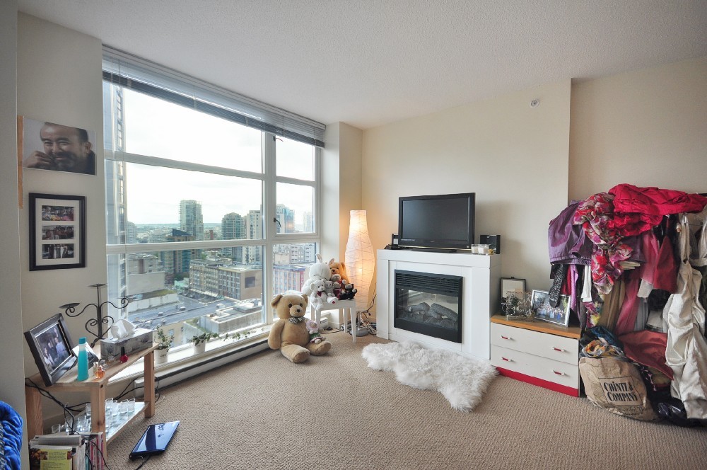 # 1707 1155 SEYMOUR ST photo 5