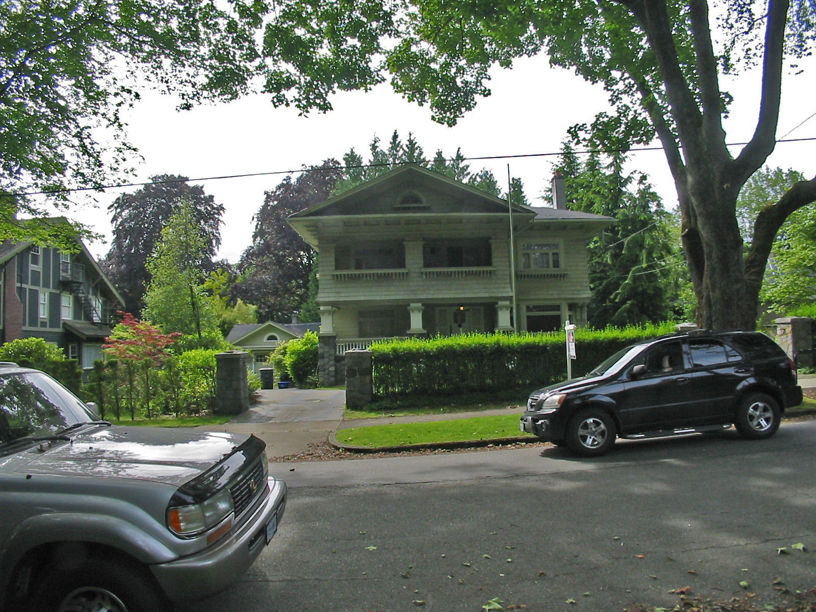 3851 MARGUERITE ST photo 6