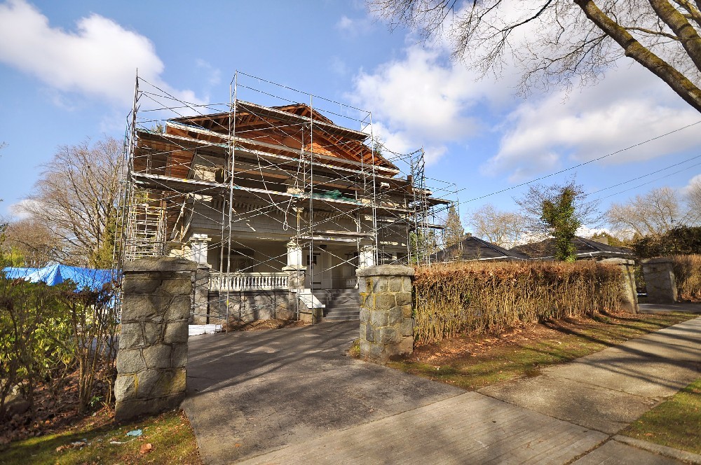 3851 MARGUERITE ST photo 11