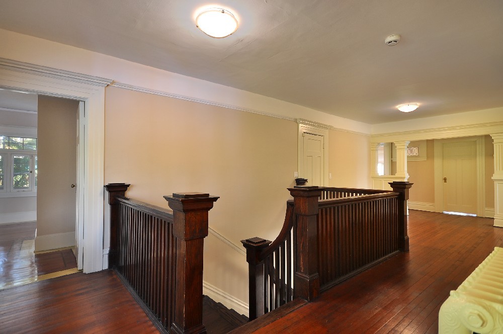 3851 MARGUERITE ST photo 23