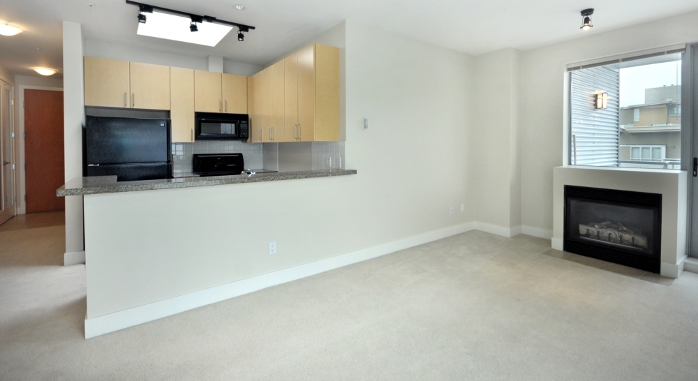 # 407 2680 ARBUTUS ST photo 10