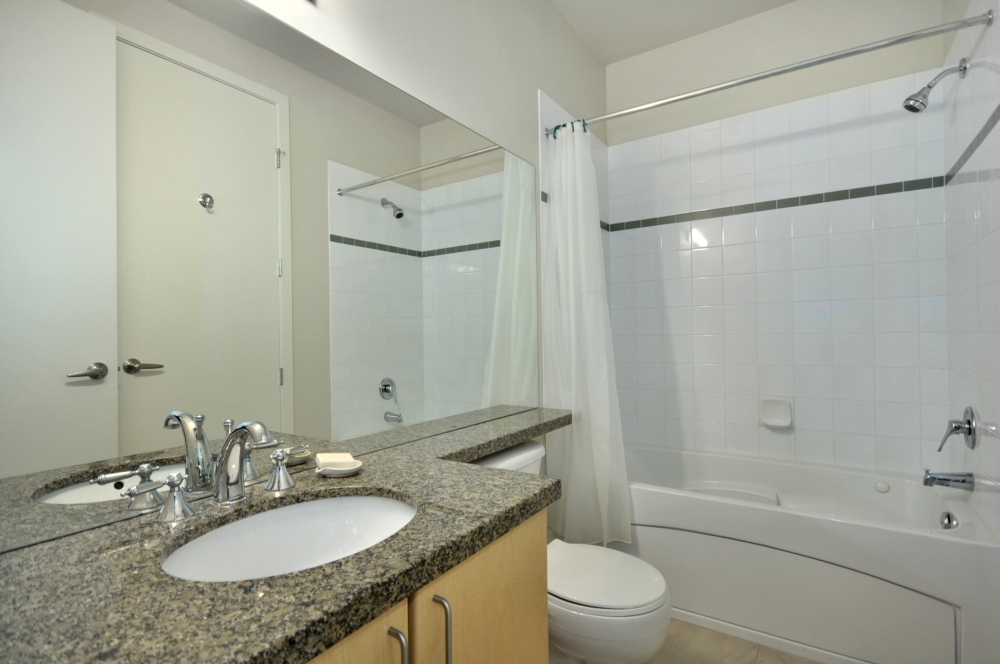 # 407 2680 ARBUTUS ST photo 15