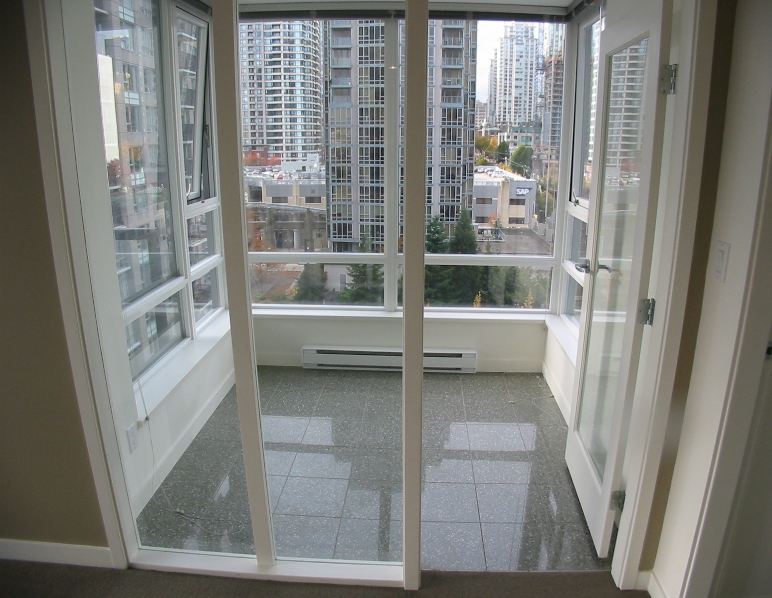 # 1110 928 BEATTY ST photo 24