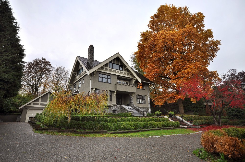  1188 WOLFE Ave photo 12