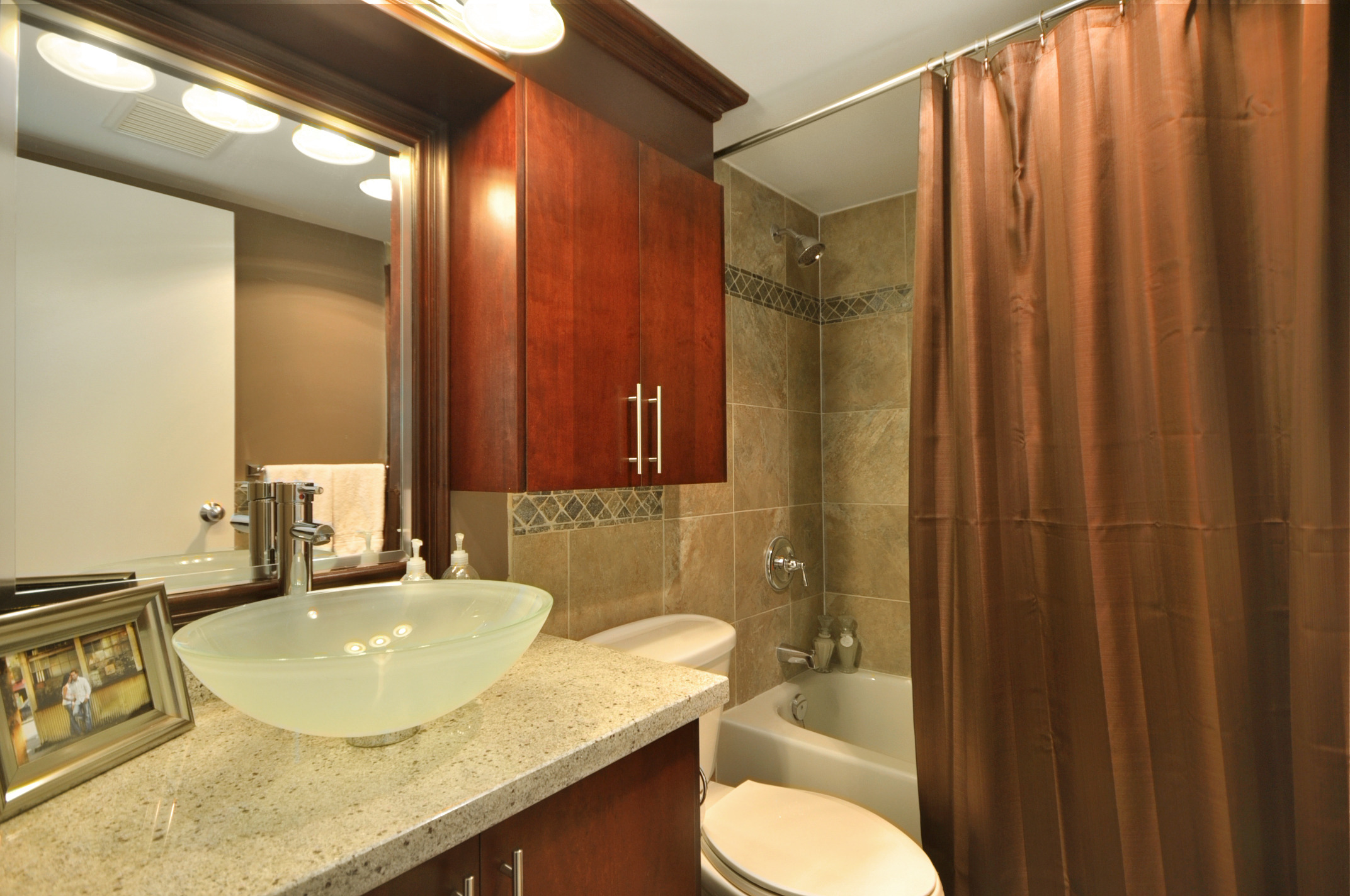 # 1703 811 HELMCKEN ST photo 13