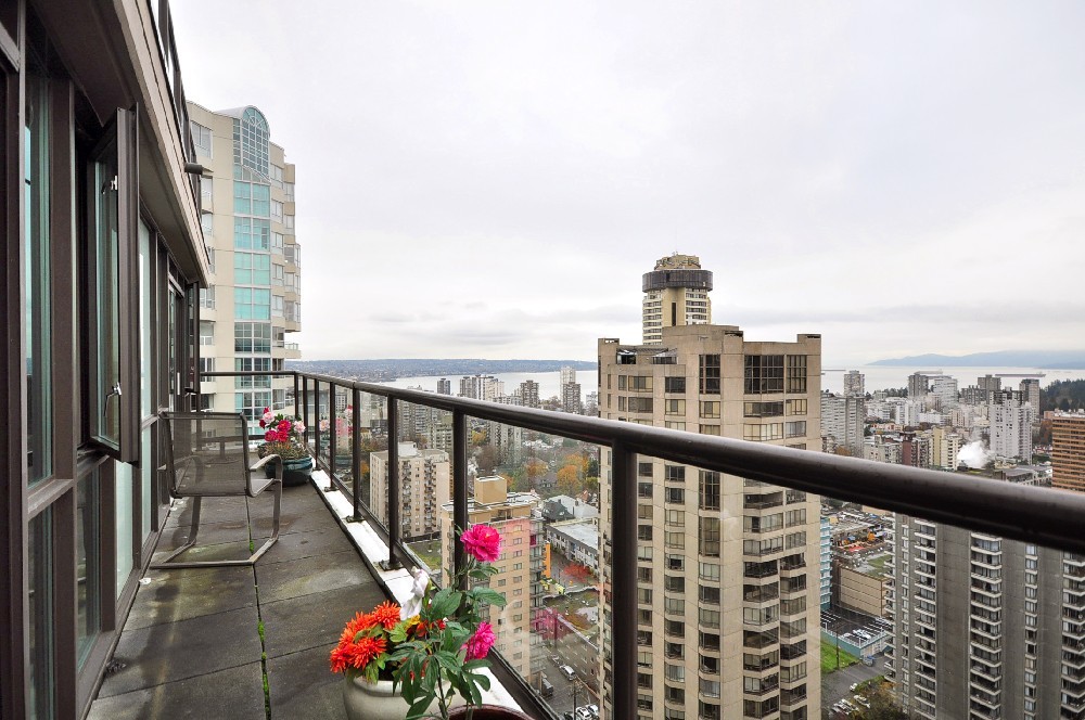 # 3202 1331 ALBERNI ST photo 17