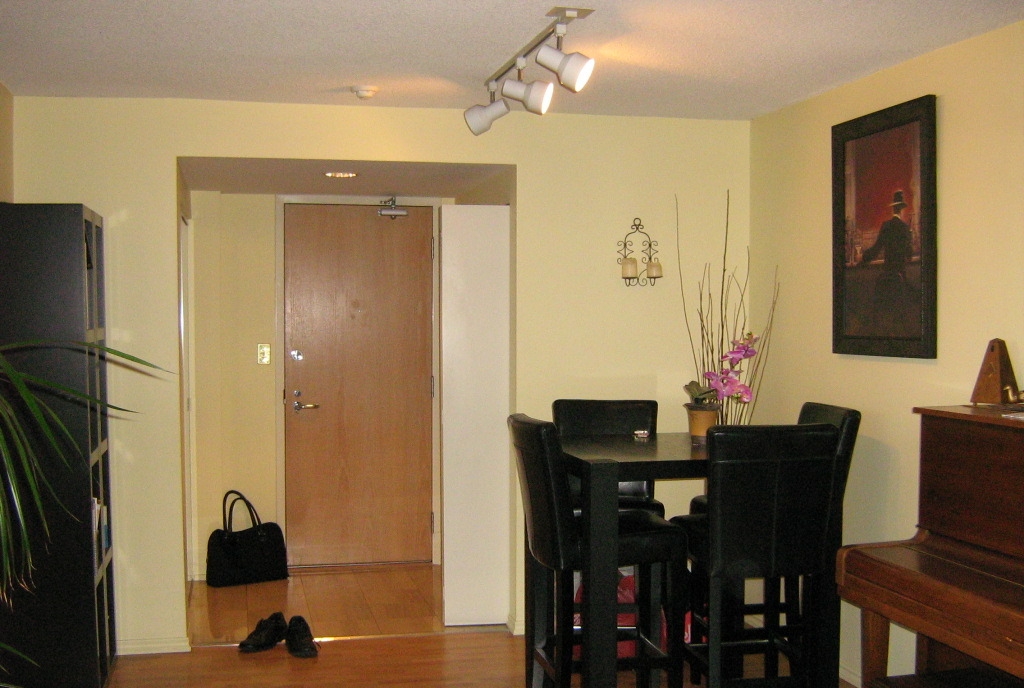 # 1407 1500 HOWE ST photo 13