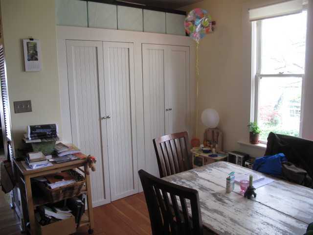  906 SALSBURY Drive photo 5