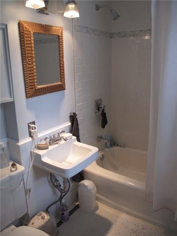  906 SALSBURY Drive photo 8