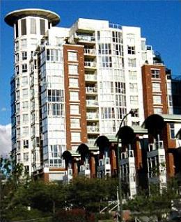 # 1105 1255 MAIN Street