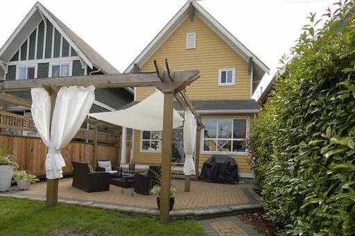  127 STAR Crescent  photo 2