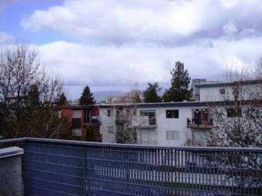  396 E 15TH Ave photo 8