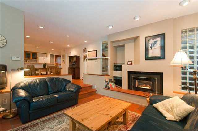  2958 W 3RD Ave photo 3