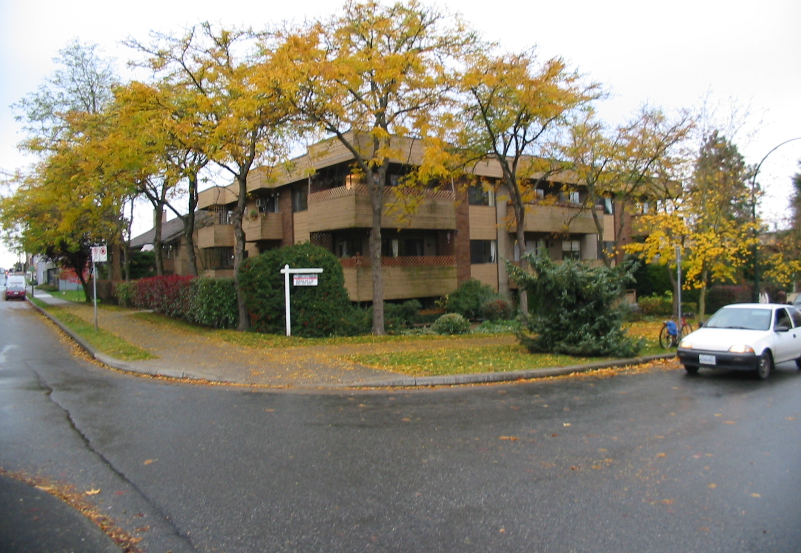 # 205 349 E 6TH AV photo 7