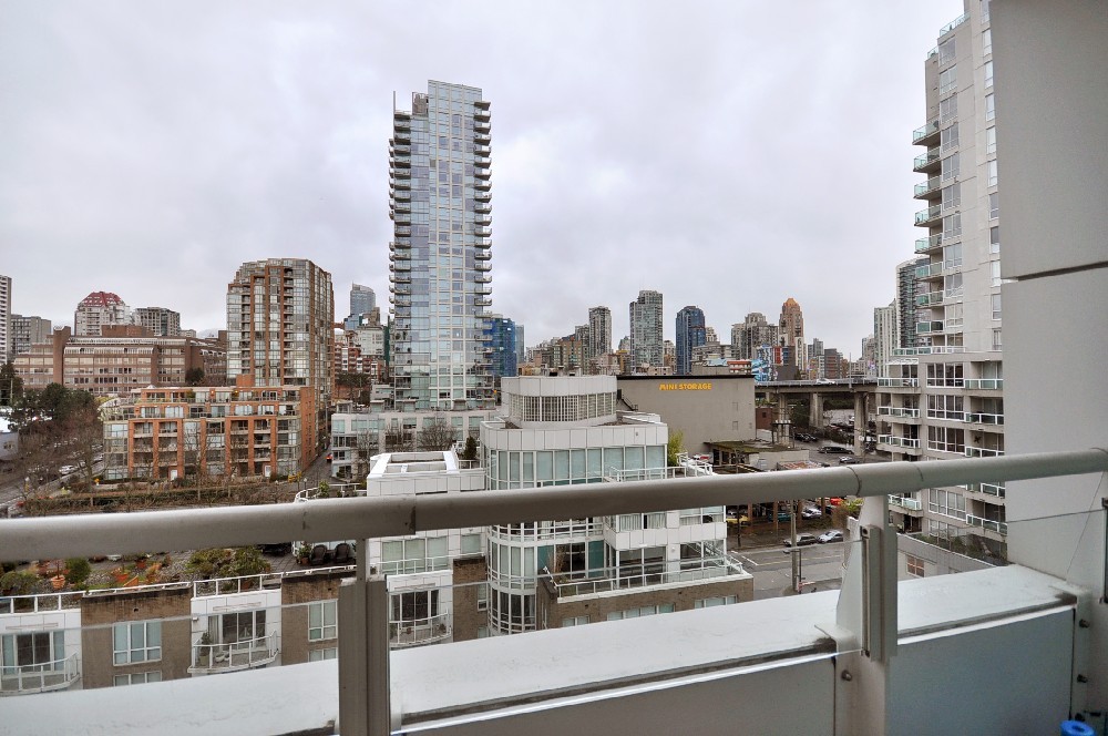 # 1104 1501 HOWE ST photo 7