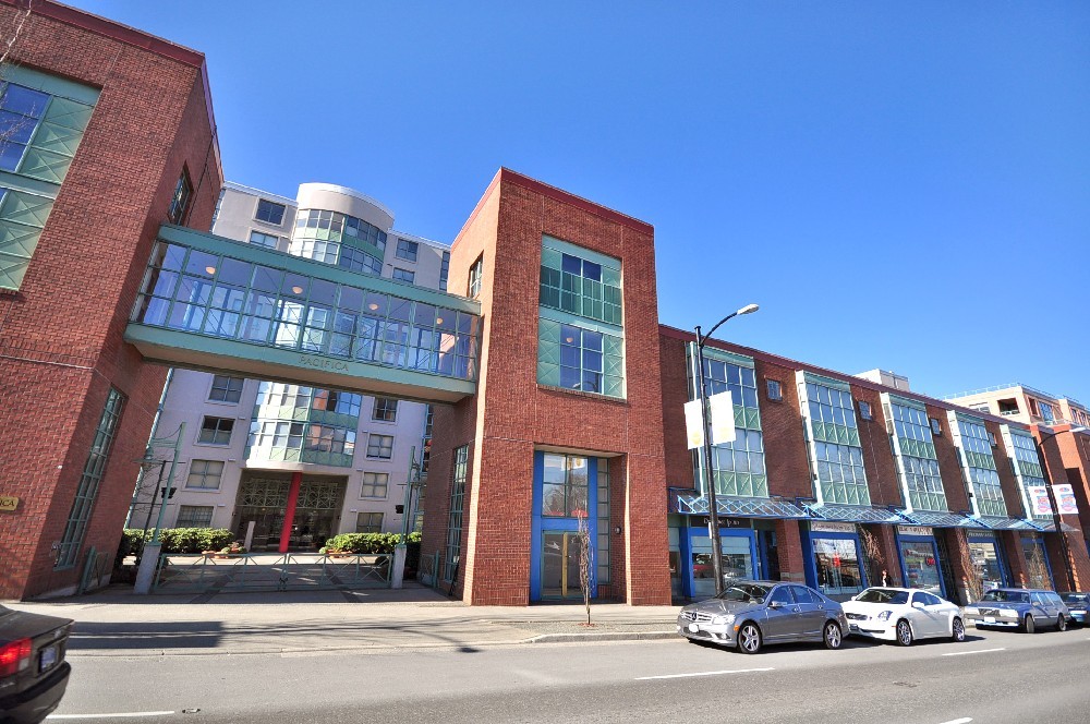 # 201 3133 CAMBIE ST