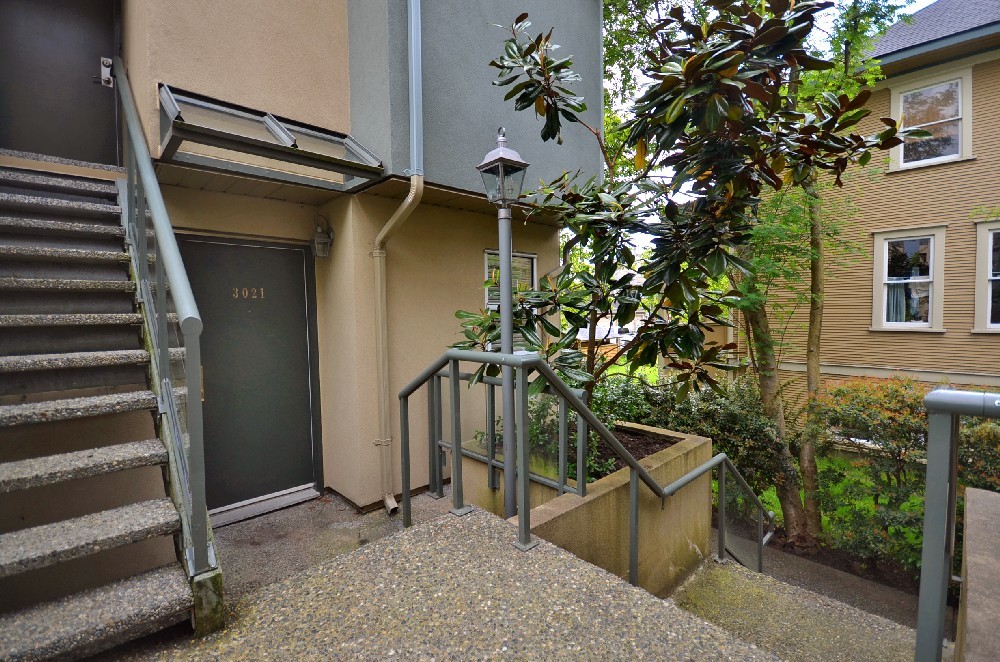 3021 LAUREL ST photo 7