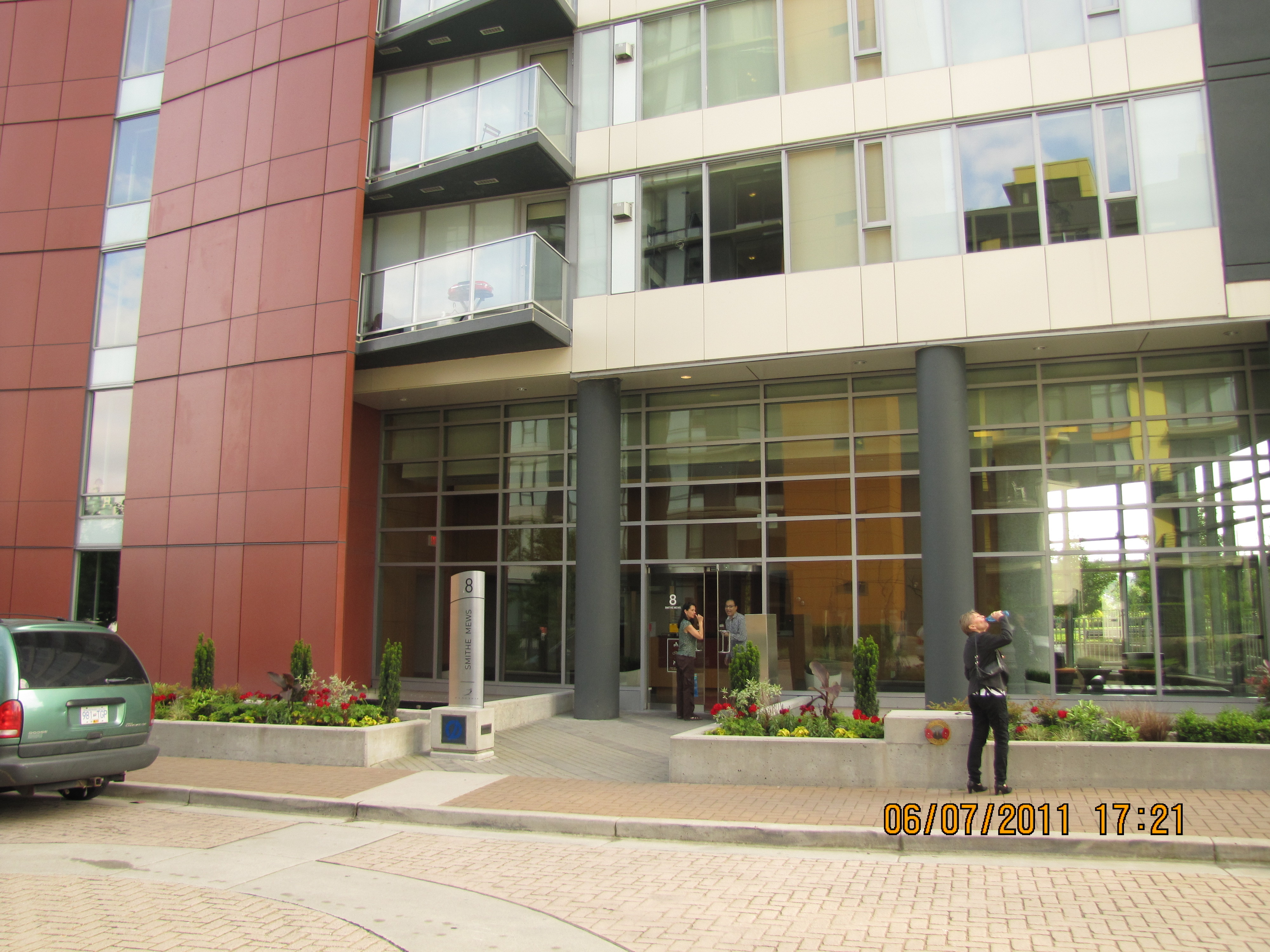 # 1706 8 SMITHE MEWS BB photo 4