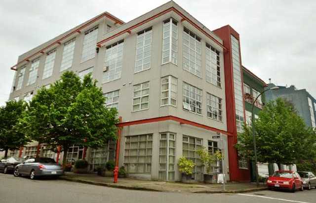 # 309 272 E 4TH Ave