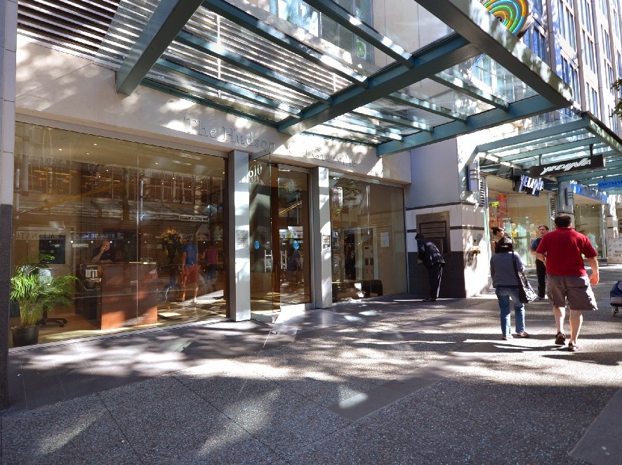 # 1907 610 GRANVILLE ST photo 2
