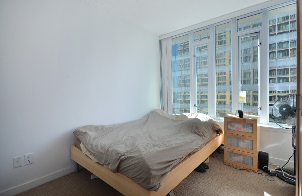 # 1907 610 GRANVILLE ST photo 21