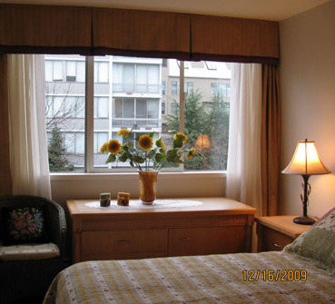 # 402 1534 HARWOOD ST photo 3