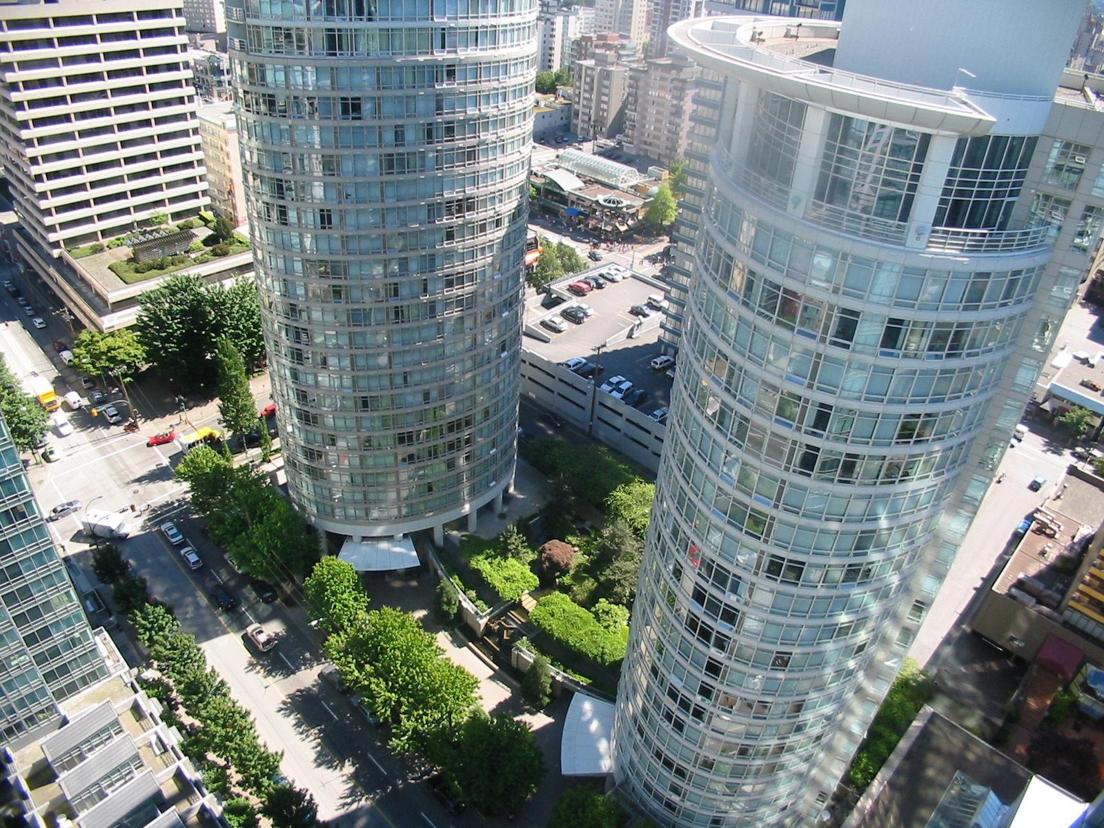 # 805 1288 ALBERNI ST photo 10