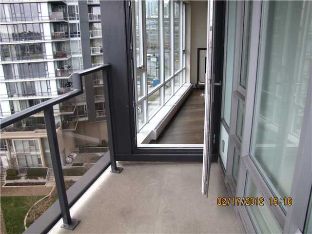 # 903 8 SMITHE MEWS BB photo 10