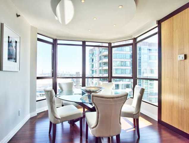# 2602 867 HAMILTON ST photo 6