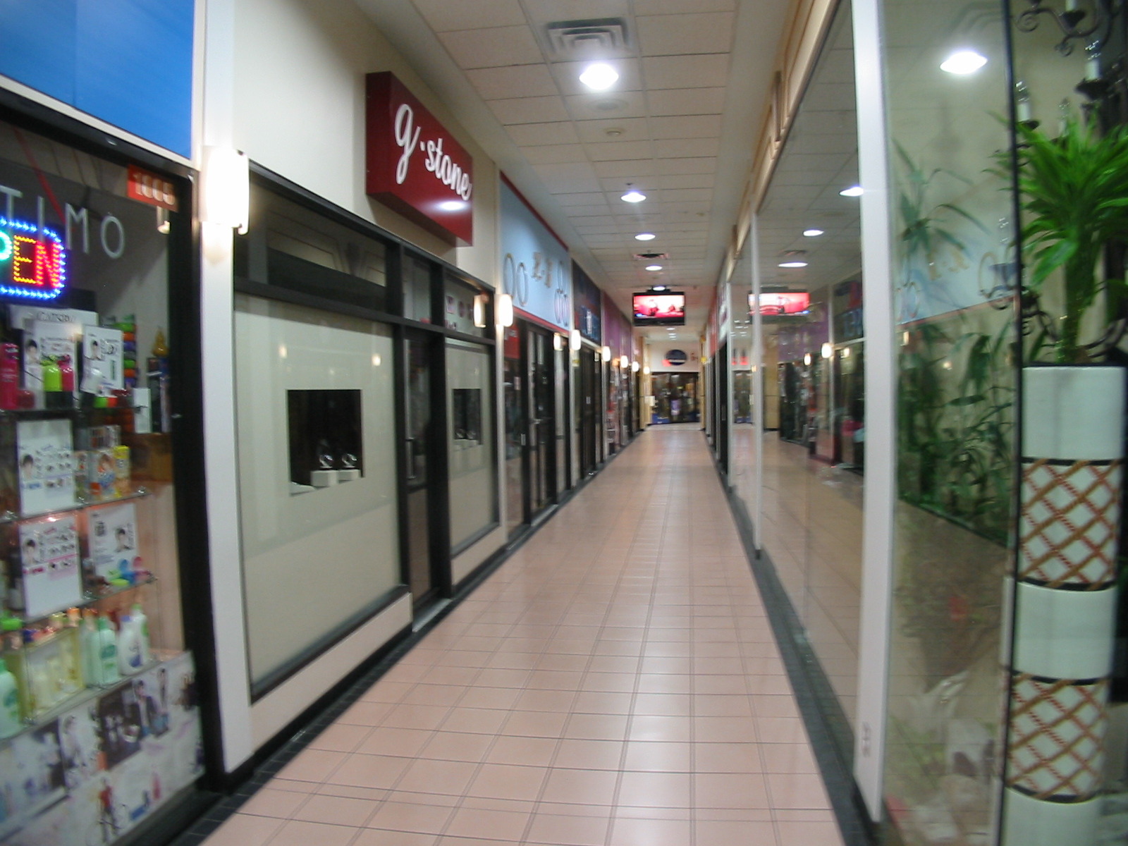# 1740 4311 Hazelbridge Way photo 6