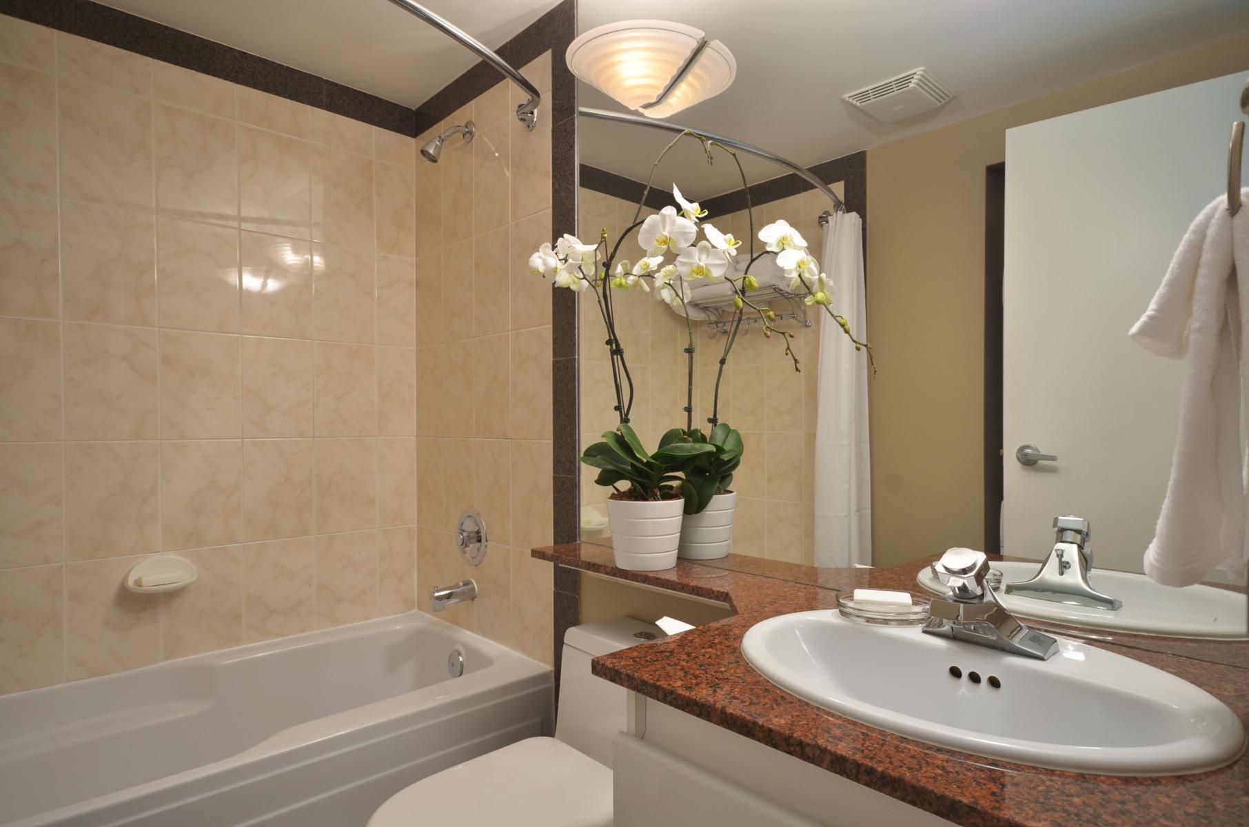 # 505 1050 BURRARD ST photo 23