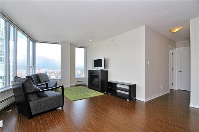 # 2903 188 KEEFER Place photo 5