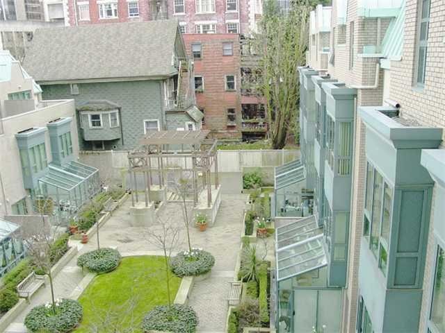 # 216 1238 MELVILLE ST photo 10