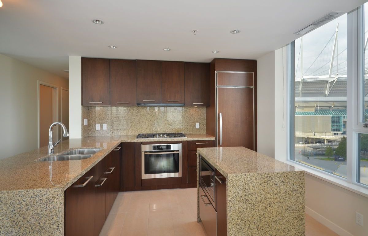 # 900 9 SMITHE MEWS photo 18