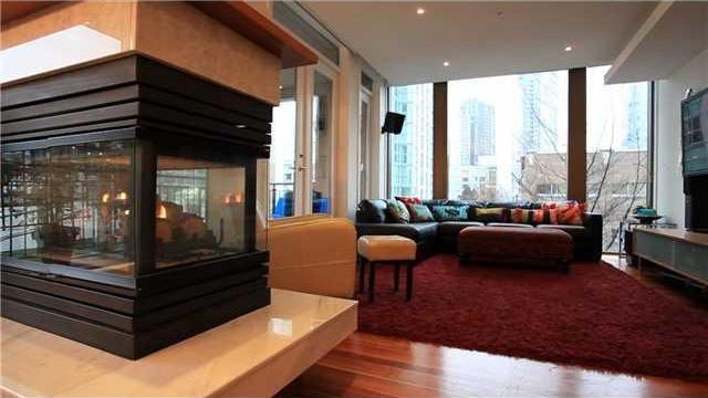 # 401 499 DRAKE Street photo 6