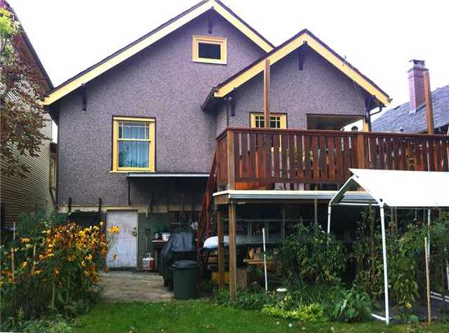  1746 E 3RD Ave photo 2