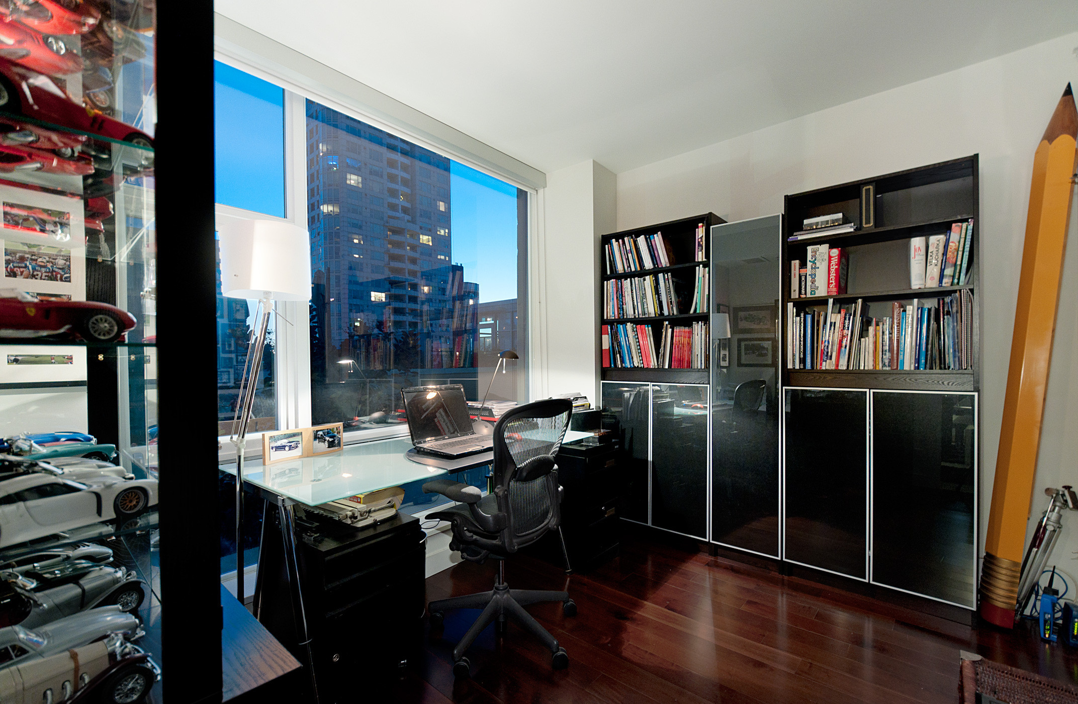 # 404 1455 HOWE ST photo 11
