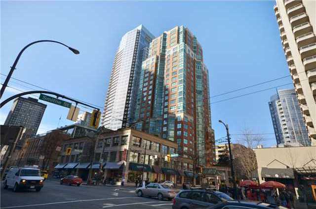 # 2301 909 BURRARD ST