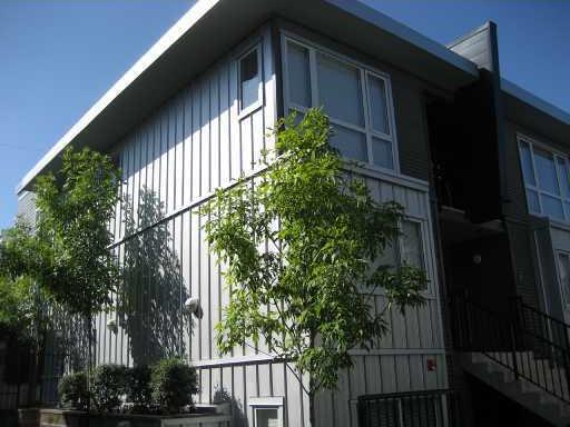 # 213 672 W 6TH