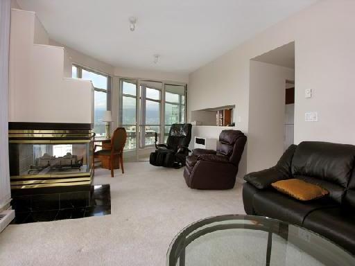 # 3002 1200 ALBERNI photo 3