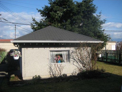  3287 E 2ND Ave photo 3
