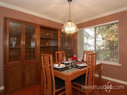# 2 72 JAMIESON CT photo 5