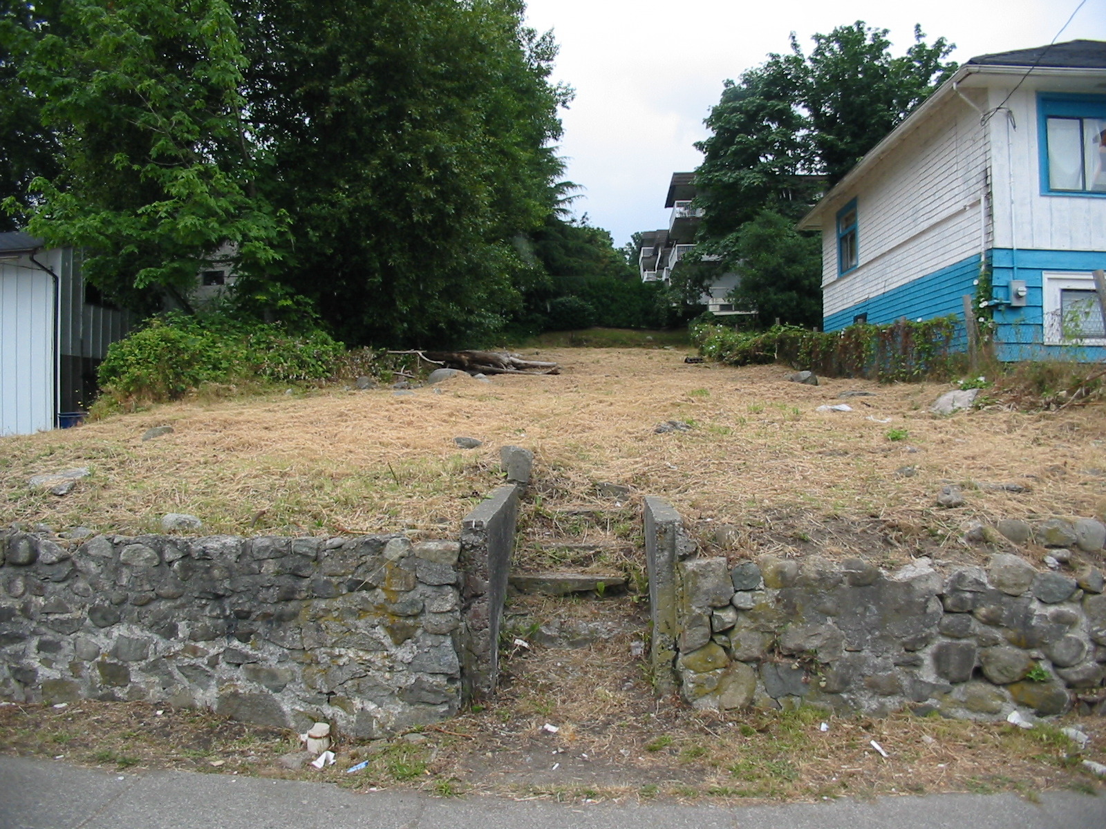  5521 Hastings Street photo 2