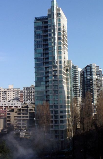 # 2702 1005 BEACH Avenue