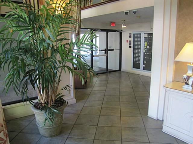 # 1904 6070 MCMURRAY Ave photo 14
