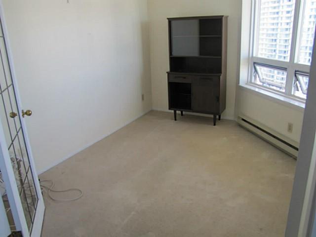 # 1904 6070 MCMURRAY Ave photo 17