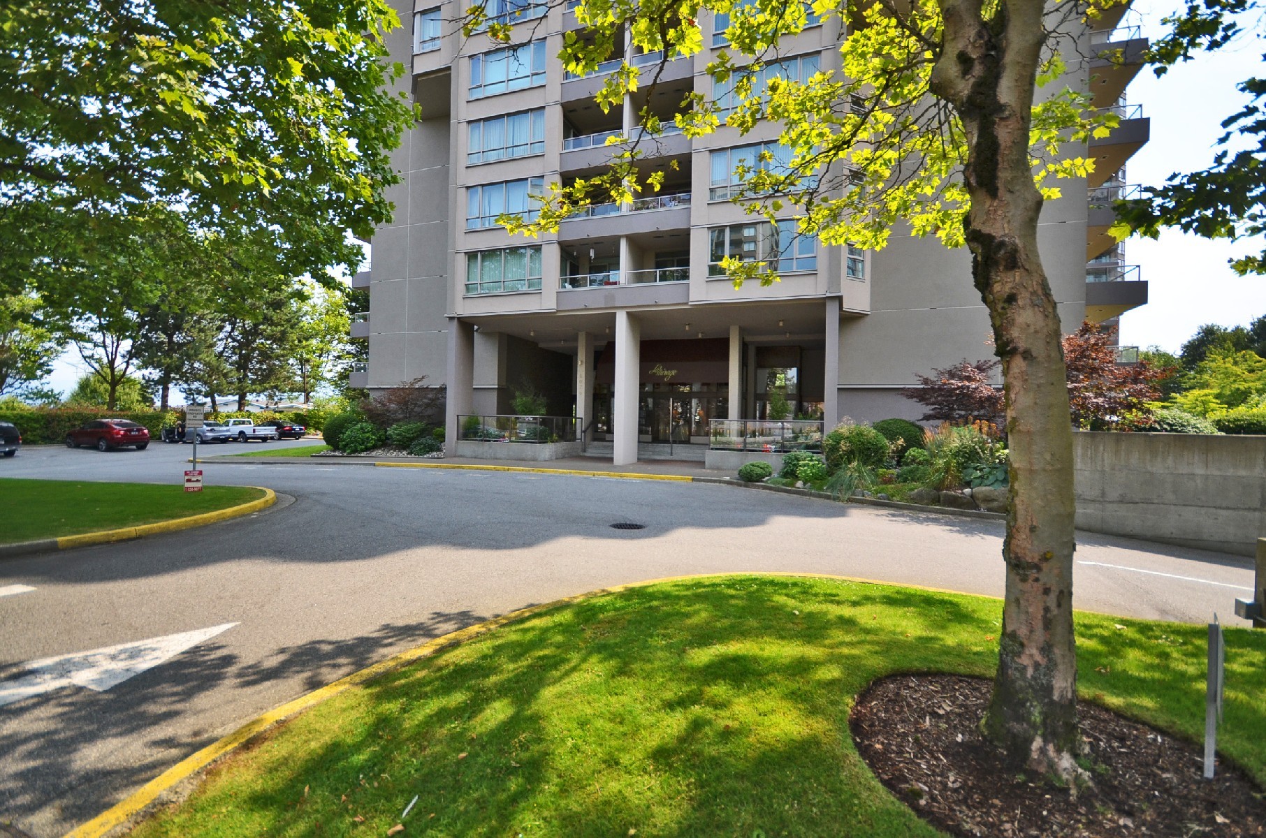 # 1904 6070 MCMURRAY Ave photo 22